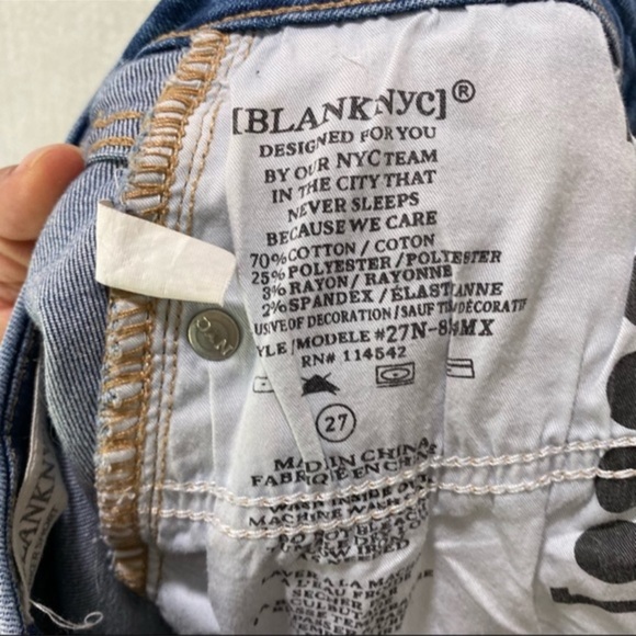 Blank NYC Stretch Medium Wash Denim Embroidered Hiker Short 27 - Picture 5 of 7